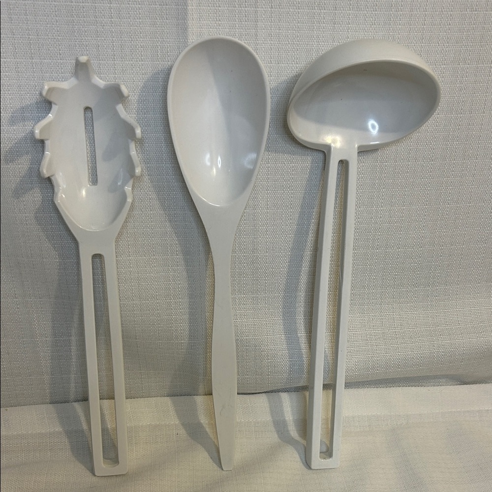 Classic White Serving Utensil Set